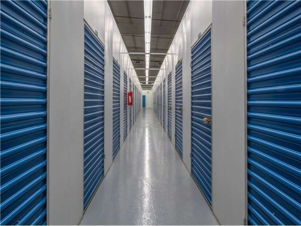 Extra Space Storage - 0252 - Memphis - Riverdale Bend - 7222 Riverdale Bend Drive