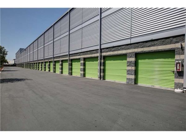 Extra Space Storage - 1255 - Compton - Stanley St - 157 East Stanley Street