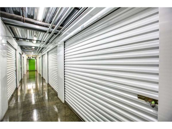 Extra Space Storage - 1255 - Compton - Stanley St - 157 East Stanley Street