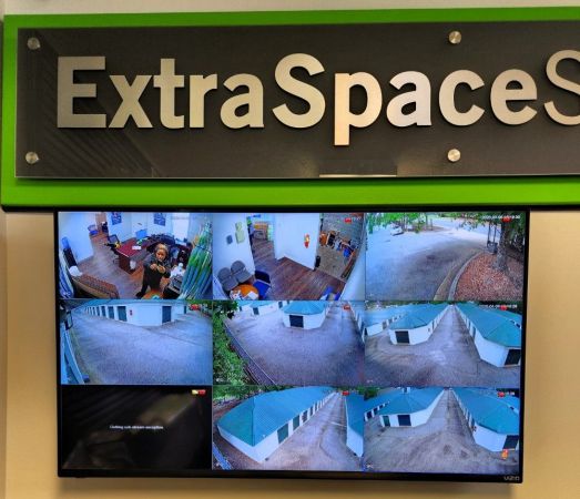Extra Space Storage - 6438 - Columbus - Fountain Ct - 1711 Fountain Court