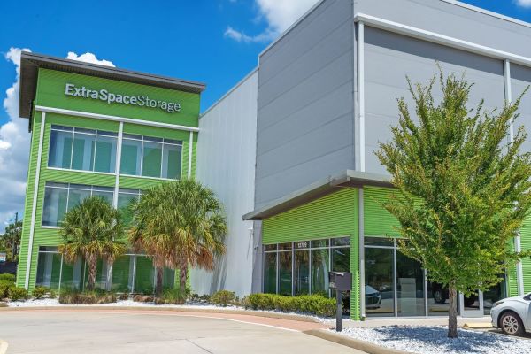Extra Space Storage - 7588 - Orlando - Colonial Dr - 12709 East Colonial Drive