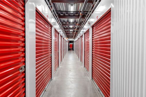 Extra Space Storage - 7588 - Orlando - Colonial Dr - 12709 East Colonial Drive