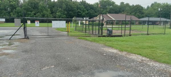 Pelican Lock Storage - 1812 East Villien Avenue