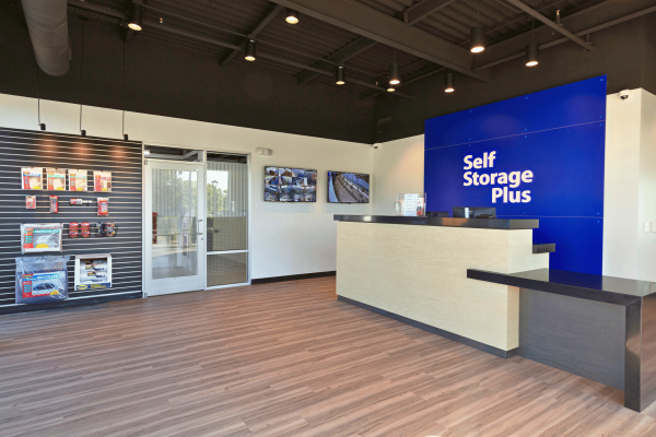 Self-Storage Plus - Glen Allen - 1550 Magnolia Ridge Drive - 1550 Magnolia Ridge Drive