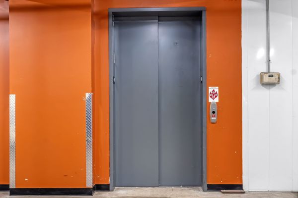Extra Space Storage - 7832 - Hazelwood - Lindbergh Blvd - 7220 North Lindbergh Boulevard