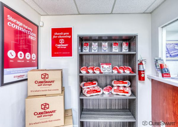 CubeSmart Self Storage - Northwest 68th Street - 7401 Northwest 68th Street
