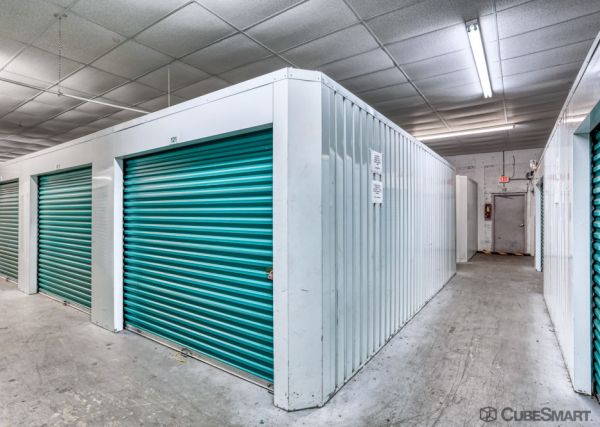 CubeSmart Self Storage - Northwest 68th Street - 7401 Northwest 68th Street