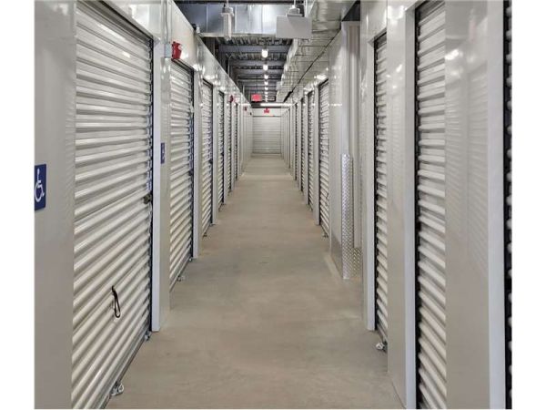 Extra Space Storage - 6178 - Lynchburg - Border St - 306 Border Street