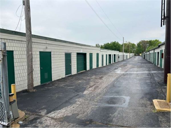 Extra Space Storage - 6442 - St Louis - Pershall Rd - 1036 Pershall Road