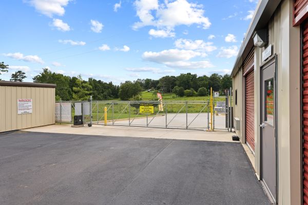 West Georgia Self Storage - Carrollton - Hwy 27 - 995 Old Bremen Road