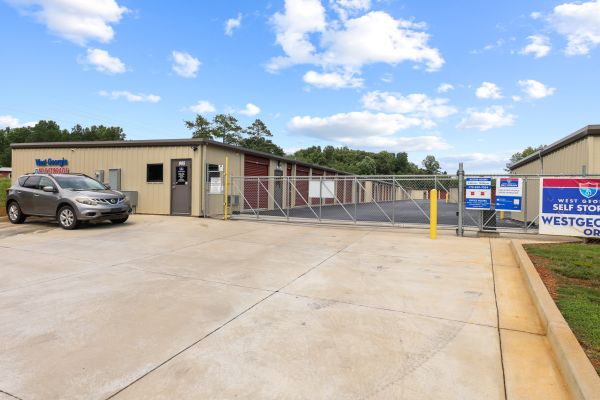 West Georgia Self Storage - Carrollton - Hwy 27 - 995 Old Bremen Road