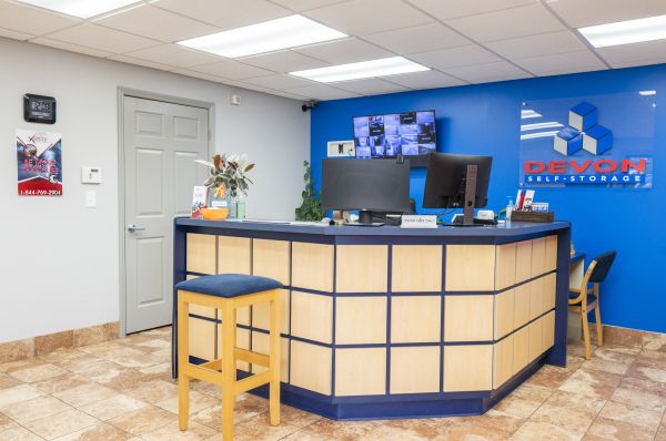 Devon Self Storage Greensboro, North Carolina - 118 Stage Coach Trail