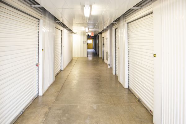 Devon Self Storage - 9206 - RIDGELAND - 130 Centre Street