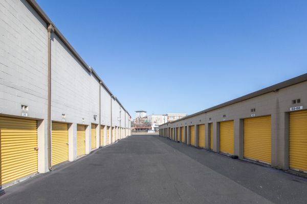 Devon Self Storage - 9207 - RICHARDSON - 140 Centennial Boulevard