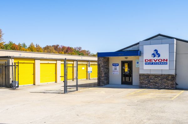 Devon Self Storage - 9220 - HOLDEN ROAD - 3511 South Holden Road
