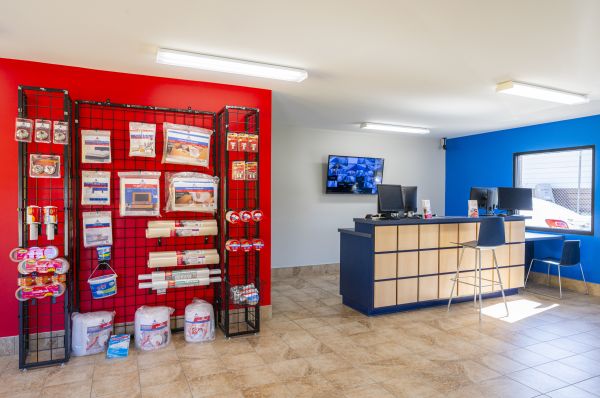 Devon Self Storage - 9220 - HOLDEN ROAD - 3511 South Holden Road
