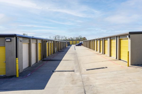Devon Self Storage - 9222 - FAIRWAY PLAZA - 4155 Fairway Plaza Drive