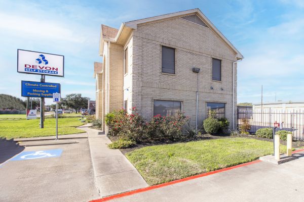 Devon Self Storage - 9226 - KATY - 5110 Franz Road
