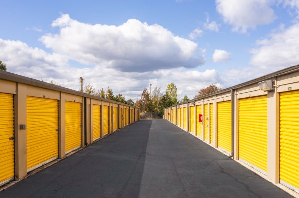 Devon Self Storage - 9229 - GATE CITY - 5810 West Gate City Boulevard