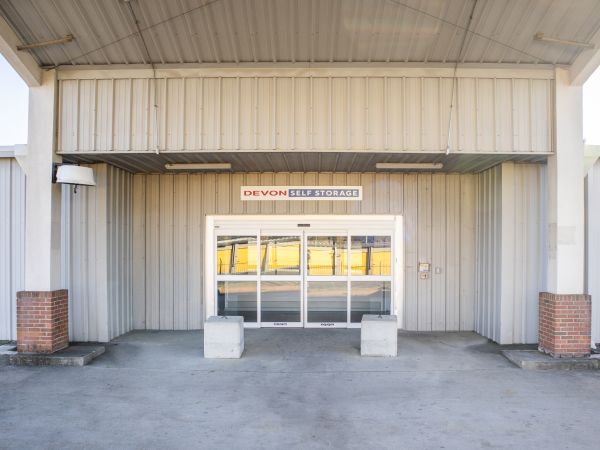 Devon Self Storage - 9231 - 5961 INTERSTATE - 5961 Interstate 55
