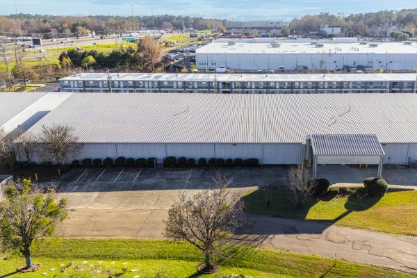 Devon Self Storage - 9231 - 5961 INTERSTATE - 5961 Interstate 55