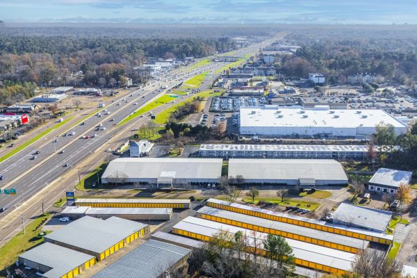 Devon Self Storage - 9231 - 5961 INTERSTATE - 5961 Interstate 55