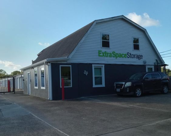 Extra Space Storage - 6437 - Alvin - South Durant St - 1400 South Durant Street