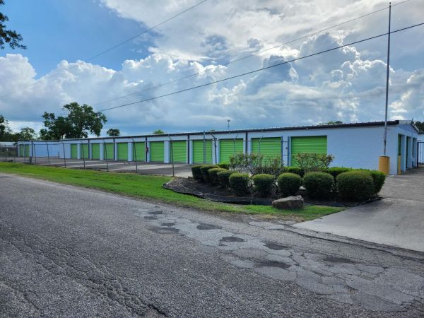 Extra Space Storage - 6437 - Alvin - South Durant St - 1400 South Durant Street