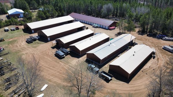 Toy Den Storage - 11570 Sumach Lake Road