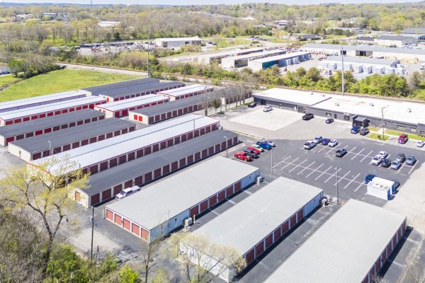 Devon Self Storage - 9239 - MAIN STREET - 364 West Main Street