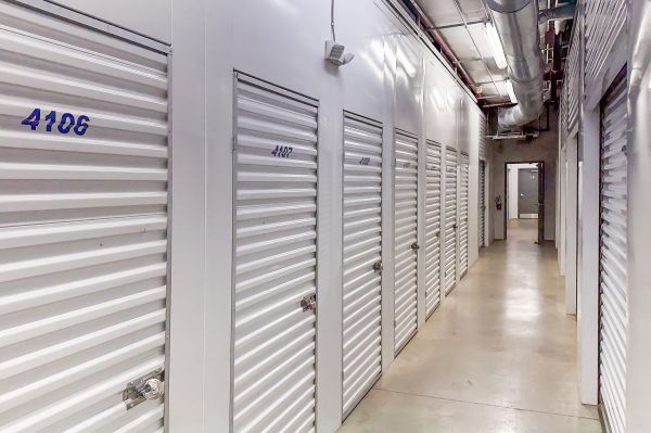 Devon Self Storage - 9241 - SHACKLE ISLAND - 63 New Shackle Island Road