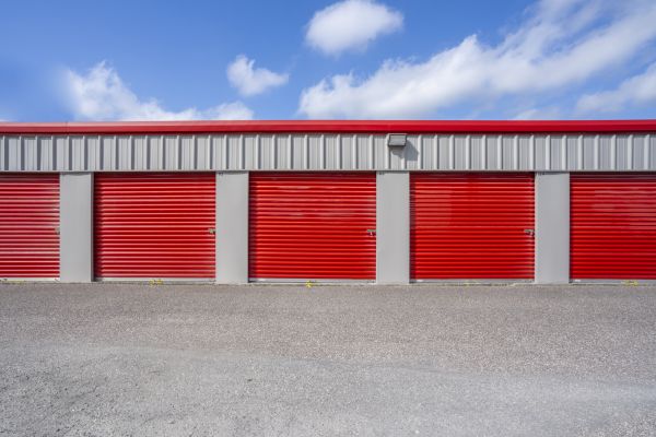 Devon Self Storage - 9243 - EMMA OAKS - 1110 Emma Oaks Trail