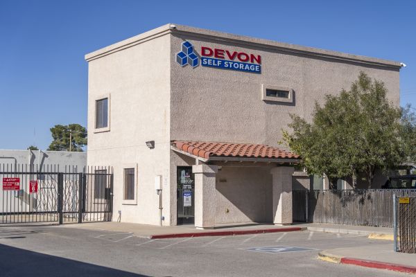 Devon Self Storage - 9252 - TUCSON - 4155 North Flowing Wells Road
