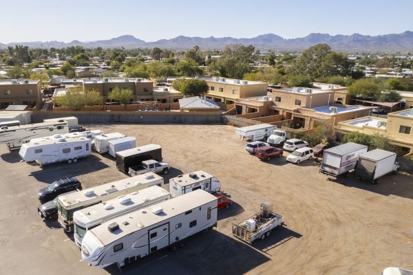 Devon Self Storage - 9252 - TUCSON - 4155 North Flowing Wells Road