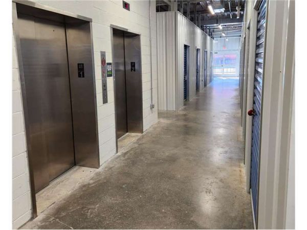 Extra Space Storage - 6445 - Baltimore - S Paca St - 1018 South Paca Street