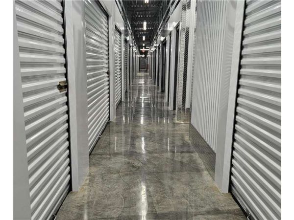 Extra Space Storage - 6463 - Brockton - Crescent St - 764 Crescent Street