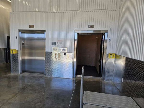 Extra Space Storage - 6463 - Brockton - Crescent St - 764 Crescent Street