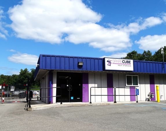 Spare Cube Self Storage - 1 Highland Industrial Park Drive