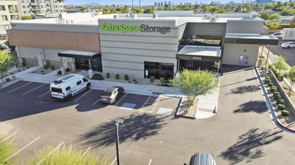 Extra Space Storage - 6516 - Scottsdale - E McDowell Rd | SpareFoot