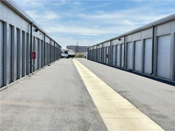 Extra Space Storage - 6512 - Byron - Leamington Blvd - 200 Leamington Boulevard