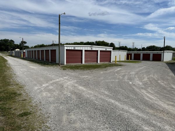 Decherd Lock Storage - 284 Chattin Street