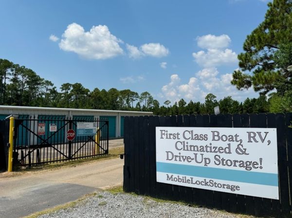Mobile Lock Storage - Wintzell - 12986 Wintzell Avenue