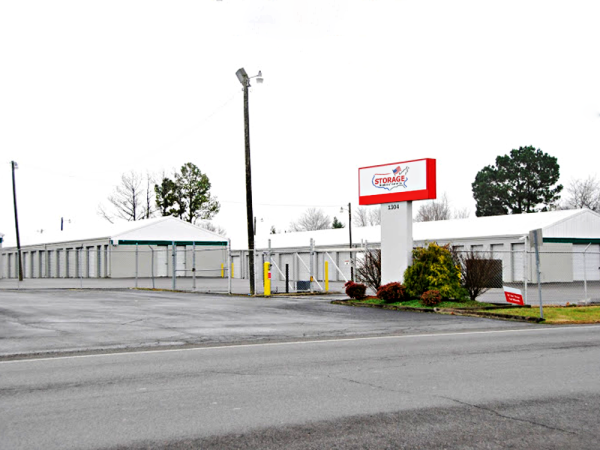 Storage Rentals of America - Springfield - 5th Ave W - 1304 5Th Avenue West