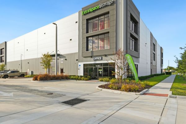 Extra Space Storage - 6454 - Orlando - S Division Ave - 2312 South Division Avenue