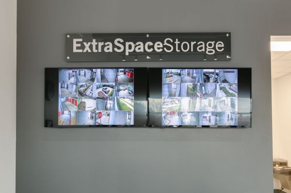 Extra Space Storage - 6454 - Orlando - S Division Ave - 2312 South Division Avenue