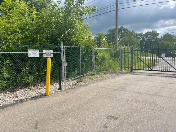 Storage Sense - Brownstown - 21516 Telegraph Road