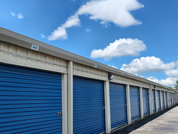 Storage Rentals of America - Conway - North Museum Rd - 1325 Museum Road