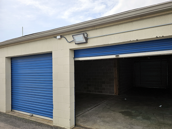 Storage Rentals of America - Conway - North Museum Rd - 1325 Museum Road