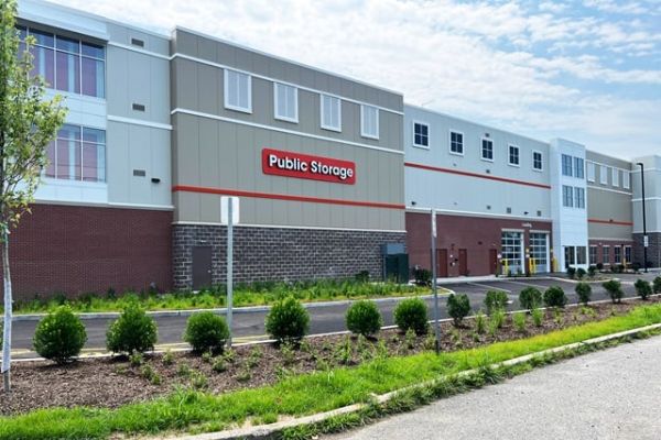 Public Storage - Mahwah - 12 Leighton Place - 12 Leighton Place