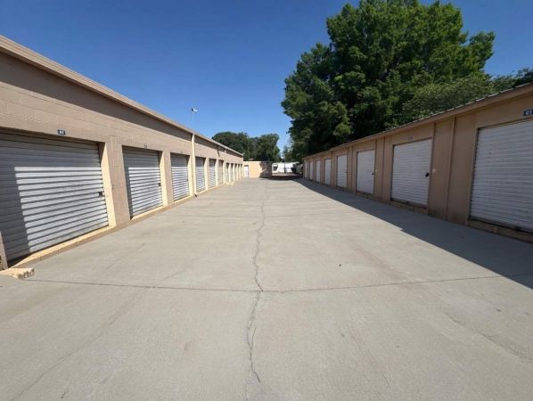 Storage Depot - 715 York Rd - 715 York Road